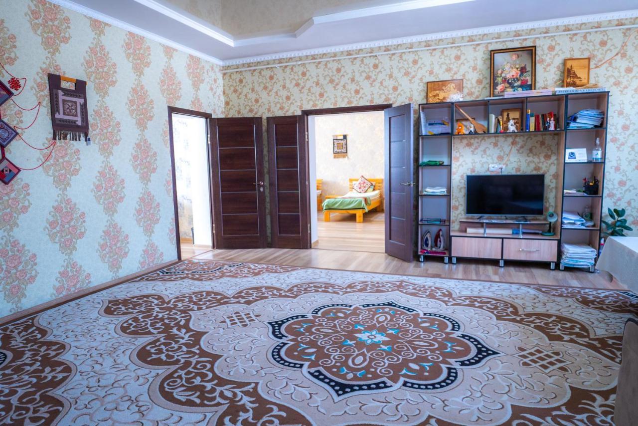 Guest House Etnodom Jalal-Abad Buitenkant foto
