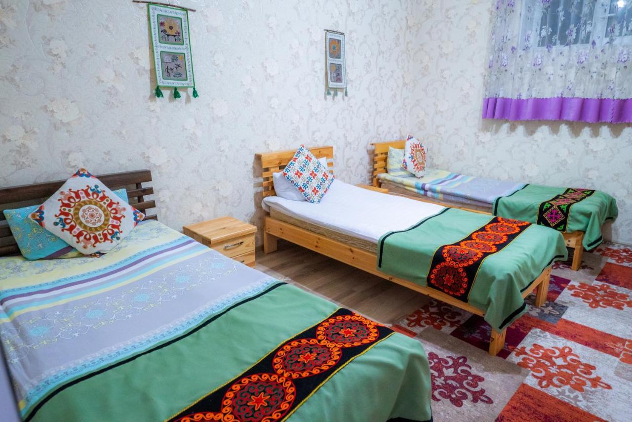 Guest House Etnodom Jalal-Abad Buitenkant foto