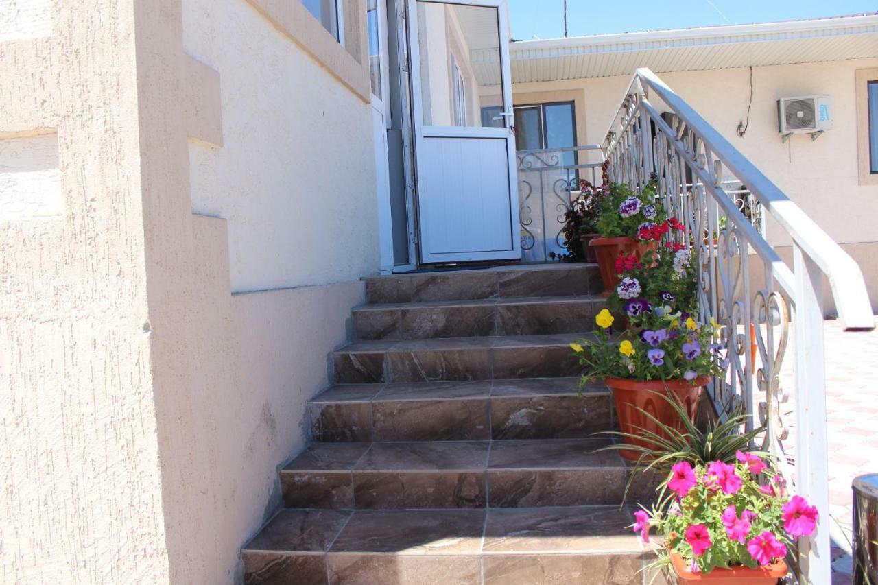Guest House Etnodom Jalal-Abad Buitenkant foto